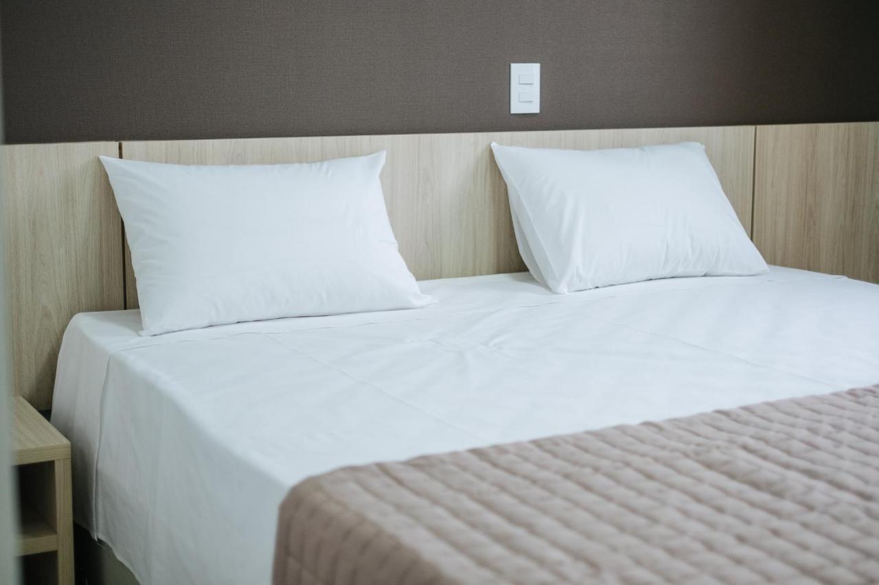Callai Hotel Толедо Экстерьер фото
